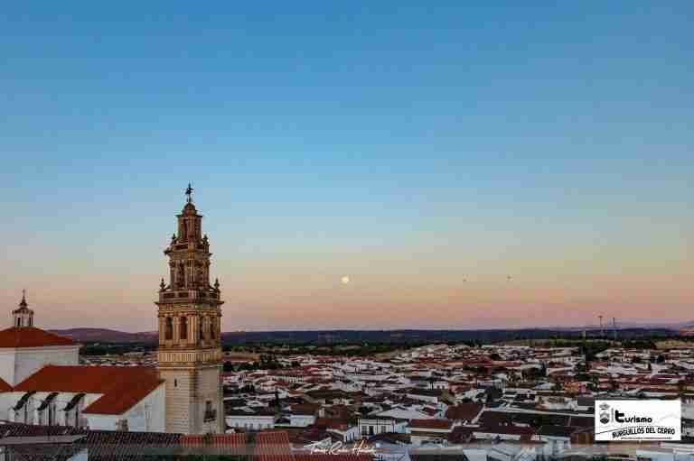 Parroquia de San Juan Bautista y Santa María de la Encina